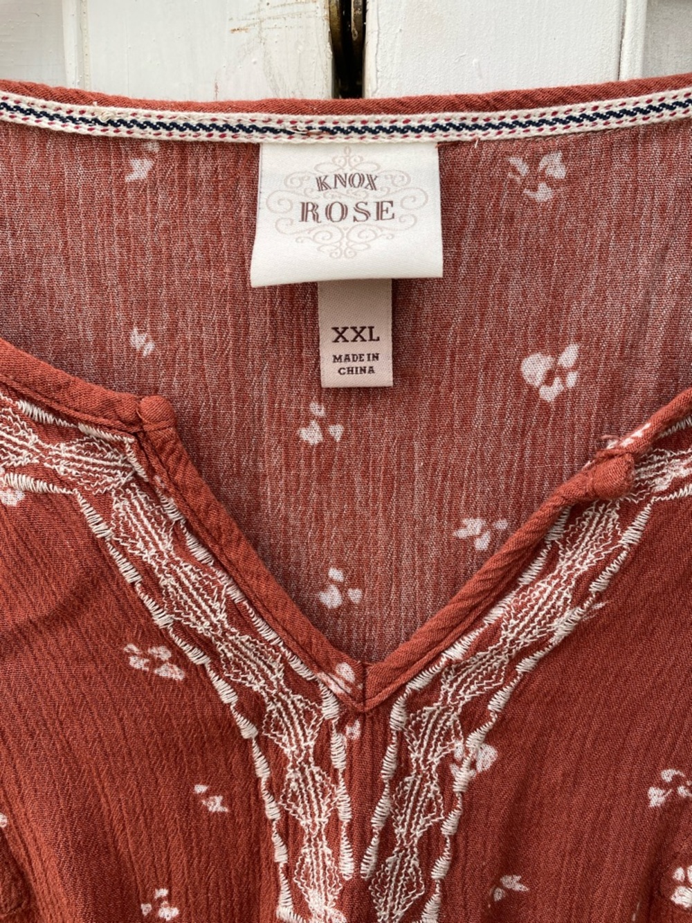 Knox Rose Rust Embroidered Peasant Tunic - Picture 2 of 4